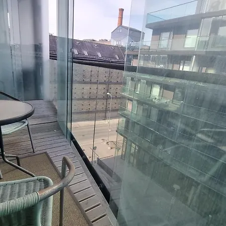 Foorum Citycenter Flat With Big Bathtub & Balcony Апартаменти